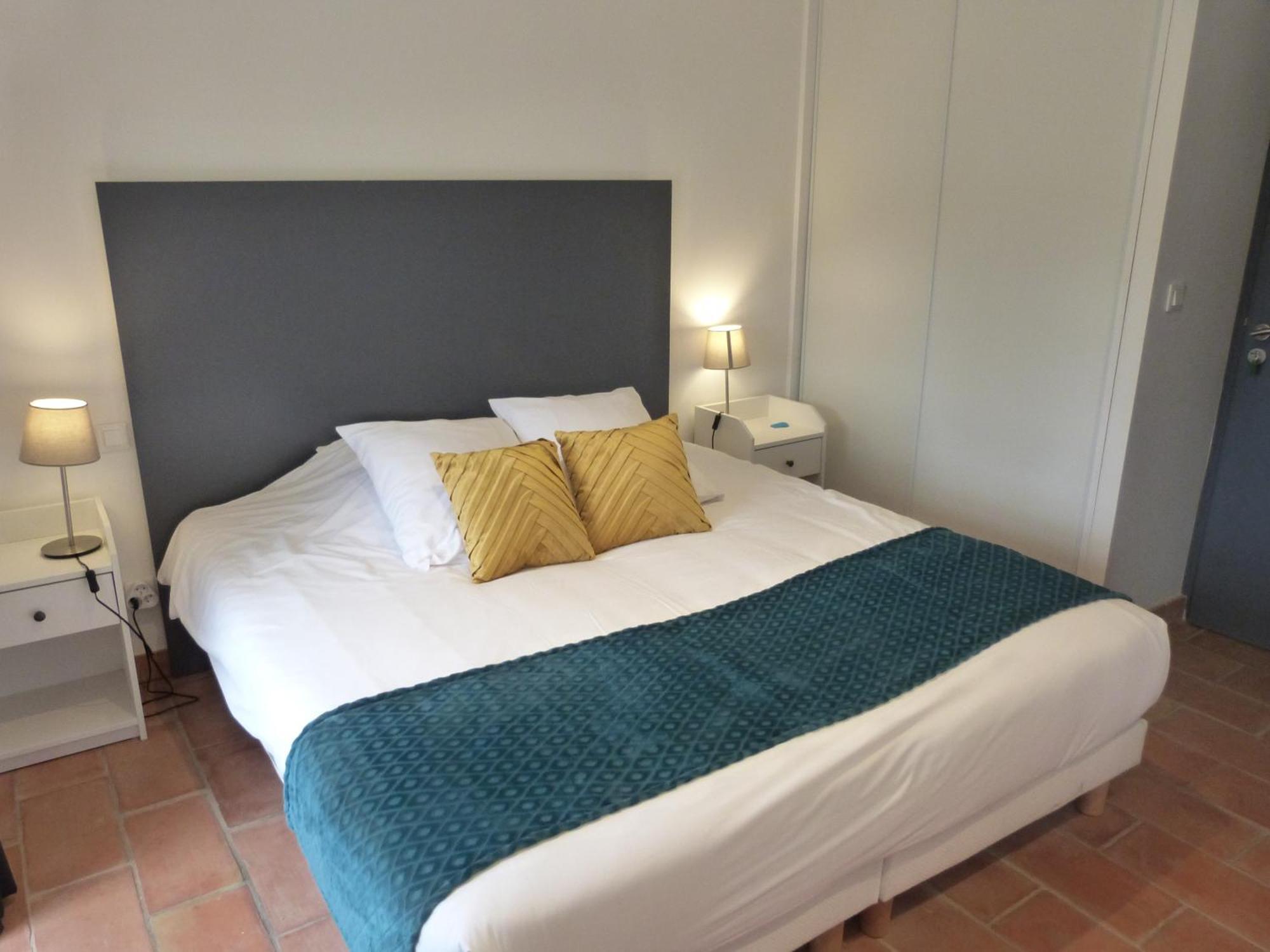 Prieure De Grignan Hotel Buitenkant foto
